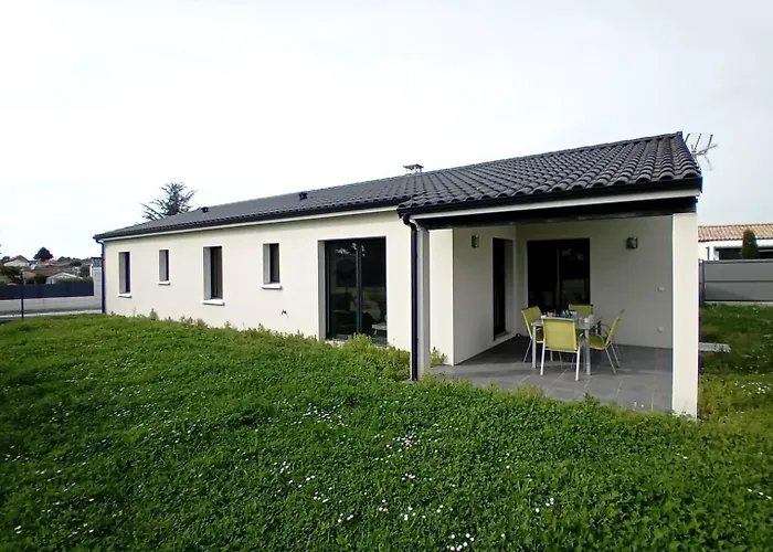 Palais Sur - Maison Recente Confort - Wifi - Au Calme Сен-Пале-сюр-Мер